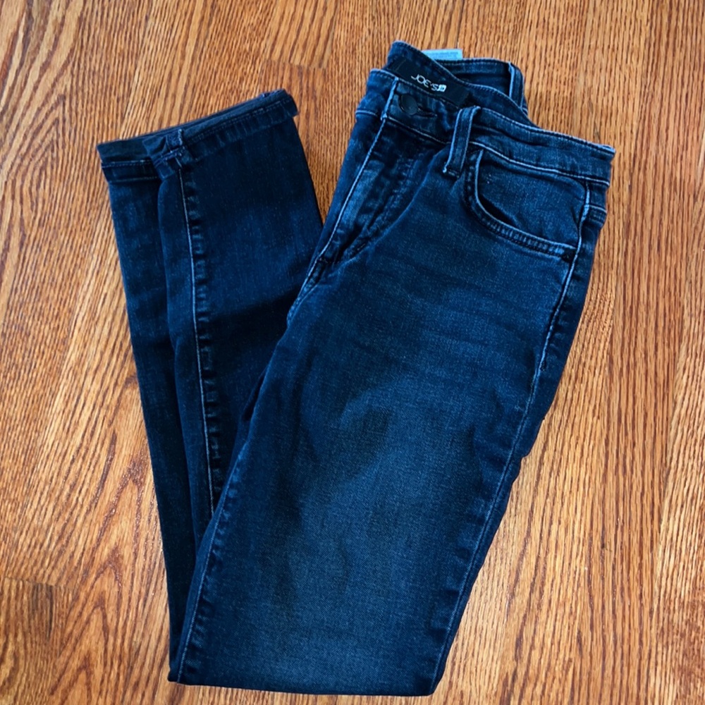 JOE’s Jeans Brand - Curvy Skinny ankle